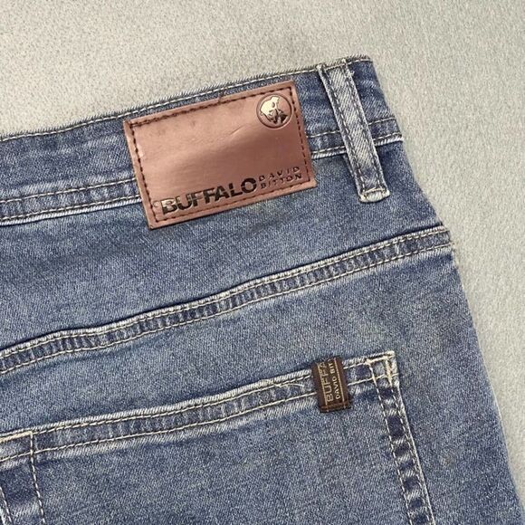 Buffalo Jeans Men's 36x32 David Bitton Jackson-X Straight Stretch Medium Wash - Picture 7 of 9
